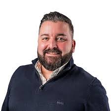 Mark Burke's Instagram, Twitter & Facebook