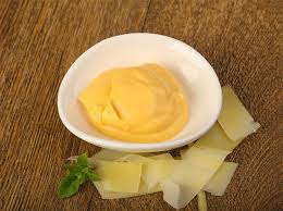 Creme De Parmesan Cuisinethermomix Recette En 2020 Delicieux Recette De Saison Parmesan