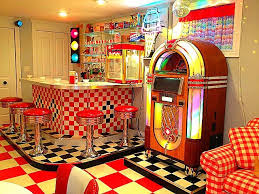 My 1950 S Diner My Husband Made Decoration Americaine Deco Americaine Et Diner Des Annees 50