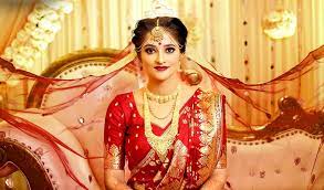 From ornate forehead ornaments to intricate earrings, a kannadiga bride's jewellery is. Wedding Jewellery For A Bengali Bride Wedding Affair