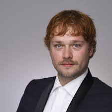 Benjamin Stang's Instagram, Twitter & Facebook