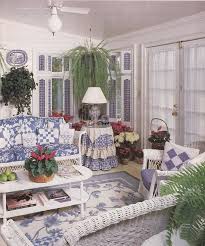 A home adorned with vintage objects exudes a sense of comfort and charm. Vintage Goodness A Blog For All The Vintage Geeks Vintage 80 S Home Decorating Trends Trending Decor Home Decor Decor