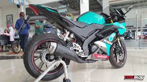 Proses pengecetan kepala lorry petronas truck untuk membawa tong gas petronas subscribe my channel ya. Yamaha Yzf R15 Grafis Replika Petronas Yamaha Motogp 2020 Tmcblog Com