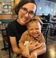 Is the picture of the woman photoshopped or just out of focus?