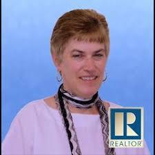 Lorraine Garofalo's Instagram, Twitter & Facebook