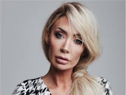 Woman with stammer shares the worst thing people do to help