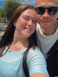 Apoyen nuestro video para tener likes 🤣🙏🏻 De ustedes depende que  realicemos más covers JAJAJAJAJAJA 🤣🤣🙏🏻 #CositasQuePasan #Felicidad  #Love ¡Que bendición tenerlos en mi vida! Los amo y me hacen feliz @ eli.alger @