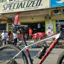 This page is dedicated for all about campagnolo products sale in indonesia Giant Bicycle Shop Kota Bharu Kelantan