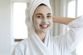 3 mascarillas con maicena que rejuvenecen tu cara y dejan piel de porcelana 