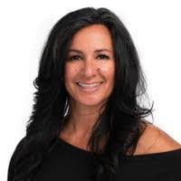 Tammie Doyle's Instagram, Twitter & Facebook