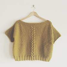 Maybe you would like to learn more about one of these? Patron Pdf Tricot Betty Yellow Pull Francais Et Anglais Etsy Knit Patterns Knitting Knit Outfit