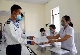 Nếu có thì chúng thường rất nhẹ như sốt hoặc phát ban. Tiem Váº¯c Xin Phong Covid 19 Cho Can Bá»™ Chiáº¿n SÄ© Vung 5 Bao Háº£i Quan Viá»‡t Nam
