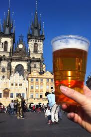 Nur Prag Bier Am Alststadter Ring Prag Bier Altstadterring Reise Reisetipps Reisen In Europa Reisen Prag