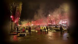 Et bigflo & oli en font les frais. Parodie C Est Juste Un Paris Dommage Bigflo Et Oli Gilets Jaunes Youtube