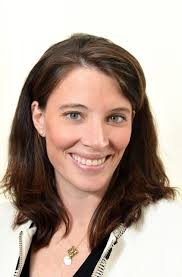 Deirdre Dunn's Instagram, Twitter & Facebook