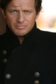 Detective Mark Hoffman