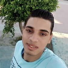 Listen to يا عيون مصر الحزينة