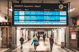 Und dann mischt auch noch saharastaub mit. Ein Mann Ist Auf Die Gleise In Bad Cannstatt Gefallen Stuttgarter Nachrichten