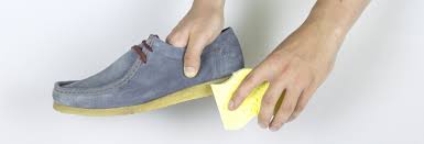Step 2 scrub the rubber soles with a scrub brush, until you see the soles start to regain their white color. Two Simple Tips On How To Get Your Crepe Sole Clean