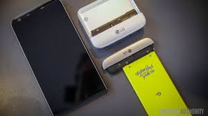 The LG G5 SE is just the official name ...