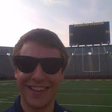 Garrett Simard (@simardy_pants)