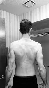 Your back muscles, for example, are stabilizers when they are keeping your posture sturdy. Ward Esiv On Twitter I Made Some Reference Photos Of My Back Muscles And Was Kind Of Surprised By How They Look It S Not Like I Ever See My Own Back I