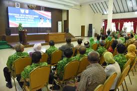 Kanwil ntb 02 maret 2020 dilihat: Penyerahan Sk Mutasi Dan Pensiun 14 Pemerintah Kabupaten Jember
