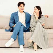 A source from hwa&dam pictures said, lee min ho and kim go eun are experts of romance, able to relay so. Jnet On Instagram I Never Thought Anyone Would Ever Make Me Smile Laugh And Capture My Heart As Fast As You Have In 2021 Lee Min Ho Lee Min Ho