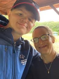 Jennifer Beswick's Instagram, Twitter & Facebook