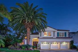 Luxury Real Estate For Sale In San Diego Ca 92130 Check Out This 5 Bedroom 5 5 Bath Lis San Diego Houses San Diego Real Estate California Real Estate