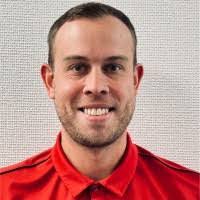 Derek Martin's Instagram, Twitter & Facebook