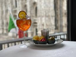 Maybe you would like to learn more about one of these? Il Miglior Aperitivo All Aperto A Milano Ecco La Lista Dei Nostri Preferiti Mangiaebevi