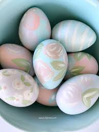 Diy Painted Faux Easter Eggs All Materials At Your Local Walmart Easter Egg Painting Easter Eggs Easter Crafts