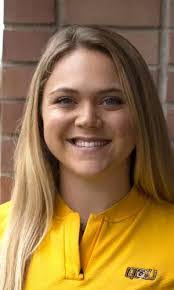 Victoria Hays's Instagram, Twitter & Facebook