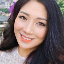 Có đúng hoa khôi bóng chuyền Phạm Thị Yến sắp kết hôn, Kim Huệ khoe xe đầy  rượu?