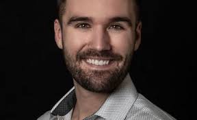 Meet Danielle Leoni: Serial Start-Up Enthusiast AKA Chef, Restauranteur,  Tiny Bubble Maker & Good Food Advocate