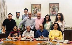 Anupam kher revealed this morning that his wife kirron kher has been diagnosed with multiple myeloma which is a type of blood cancer. Anupam Kher Walks Down Memory Lane As He Dedicates This Heartfelt Post To Sooraj Barjatya And His Family Bollywood News Bollywood Hungama