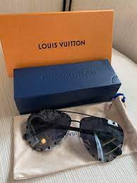 Pink lenses are louis vuitton the party sunglasses decorated with tiny golden studs. Bnib Lv The Party Sunglasses Women S Fashion Watches Accessories Sunglasses Eyewear On Carousell