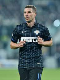His career, technical characteristics, statistics and number of appearances. Pin Auf Lukas Podolski