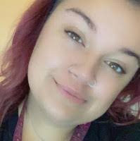 Vicki Worsham's Instagram, Twitter & Facebook