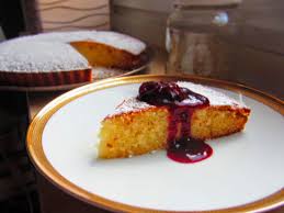 Fügen sie zu dieser mischung mehl, zucker und backpulver hinzu. Super Schneller Griesskuchen Mit Kirschmarmelade Ina Isst