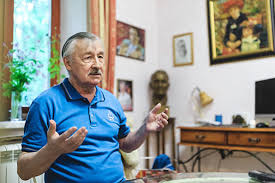 а мы и не скрываем что из деревни родом Rafael Hakimov Safarov Govoril A Tvoj Zam Smozhet Nu Sdelajte Chtoby Ya 100 Let Zhil