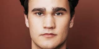 Mason Ballard, Cara Rose DiPietro and More to Star in NEWSIES at The Argyle  Theatre