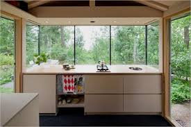 The cabin doesn't have a kitchen, a bathroom and not even electricity. A Small Cabin In Helsinki City Cottage Modern Cabins Small Houses