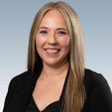 Sarah Dunham's Instagram, Twitter & Facebook