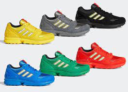 Změň kulisy a rozehraj novou hru plnou pestrobarevných designů. Lego X Adidas Zx 8000 Color Pack Release Info Justfreshkicks