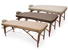 Our rectangular folding table comes with two table top designs (checkerboard or boards laid in the same direction). Wooden Portable Massage Table For Spa