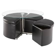 Kleinen Tisch Und Stuhlen Erstens Sicherzustellen Dass Ihre Sofas Bieten Ausreichend Sitzg Coffee Table Coffee Table With Stools Round Glass Cocktail Table
