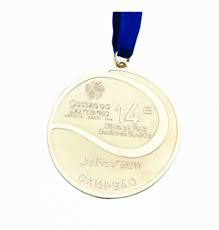 84 pesando 500 g, as medalhas distribuídas no rio 2016 são as maiores e mais pesadas da história dos jogos de verão. Medalhas Personalizadas Rio De Janeiro Steel Company Brindes Personalizados