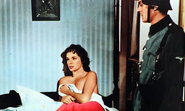 Casa Privata Per Le Ss - Variety Distribution